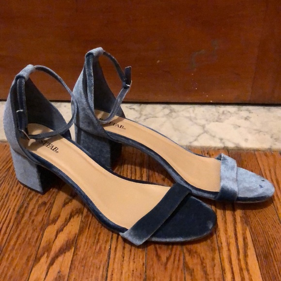 sanoura heeled sandal